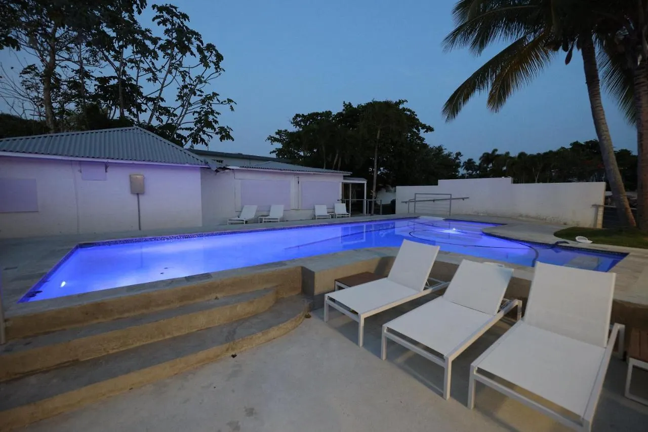 Hotel Viento Beach Lodge Dorado